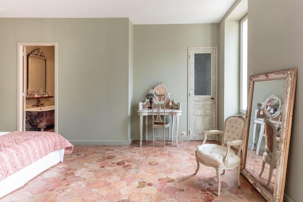 La Demeure Provencale Au Charme Suranne Villa *